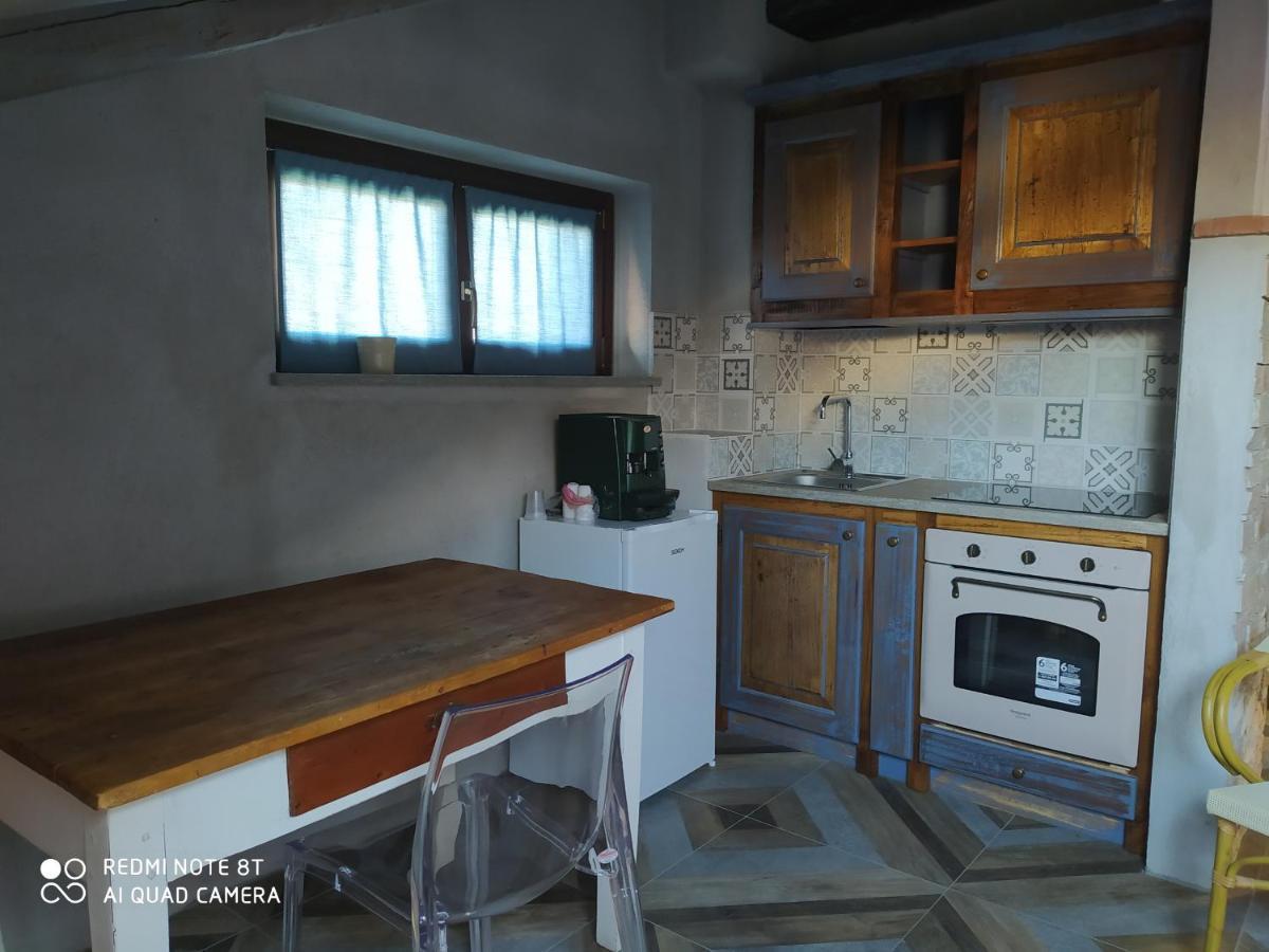 Cavour La Via' B&B 외부 사진