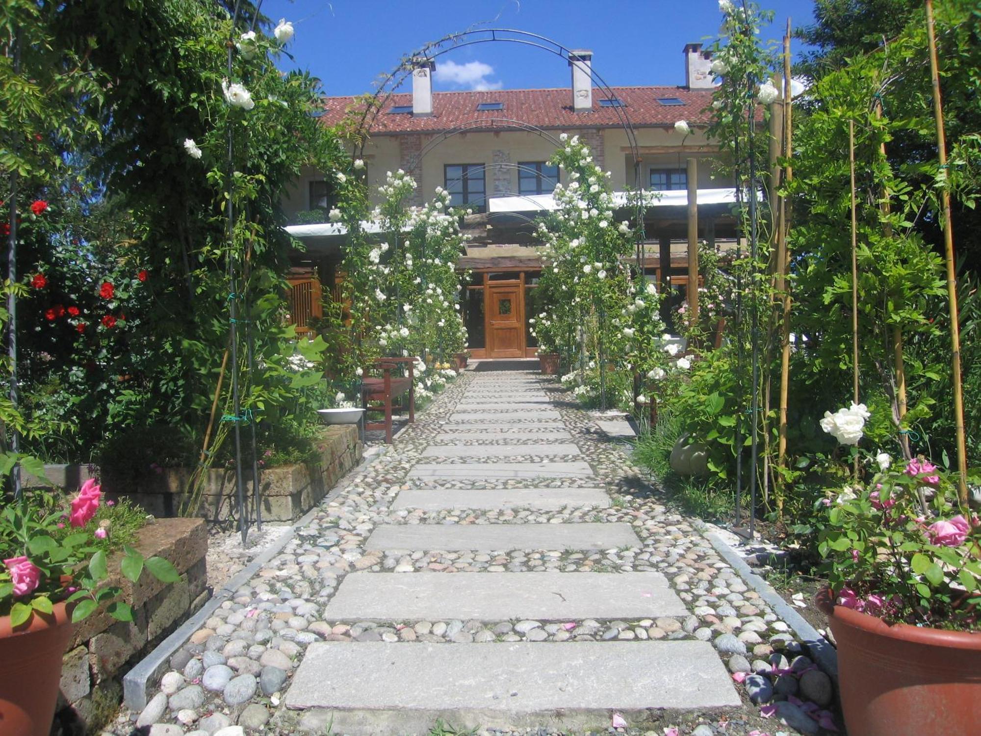 Cavour La Via' B&B 외부 사진